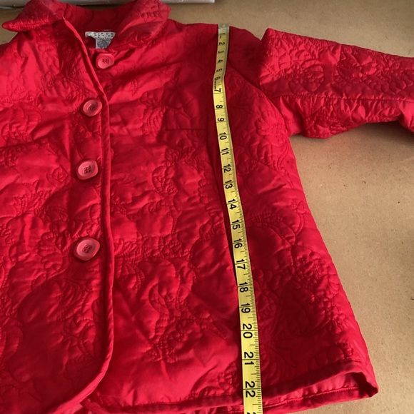 John Paul Richard Uniform Petite Red Silk Blend Jacket. Red Quilted Detail. PL - Picture 8 of 9
